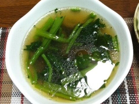 うまみタップリ♪干し椎茸と小松菜の中華スープ☆